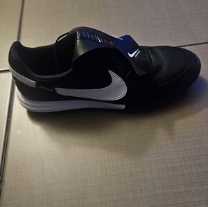 Nike premier turf soccer shoes size 11.5